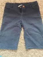 Dunkelblaue kurze Jeans Hose h&m 134 Hessen - Linden Vorschau