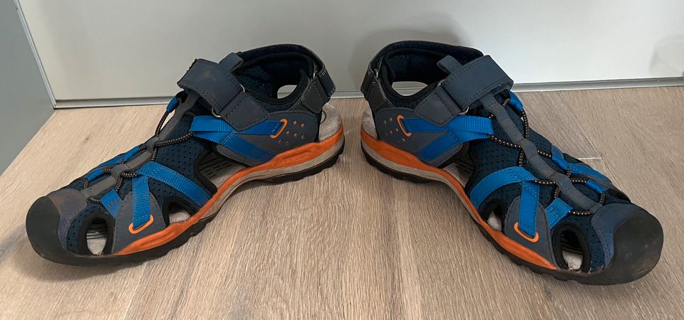 Geox Respira Trekkingsandalen Jungs Größe 40 in Bad Soden am Taunus