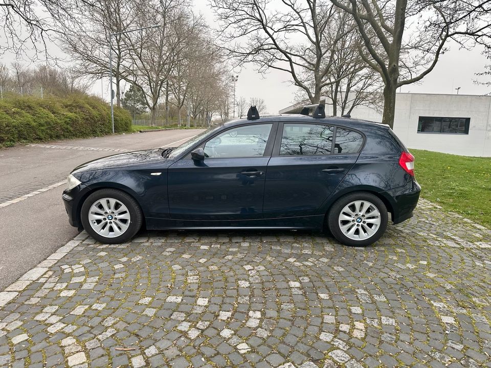 BMW 118d mit 122 PS TÜV AU NEU in Reutlingen
