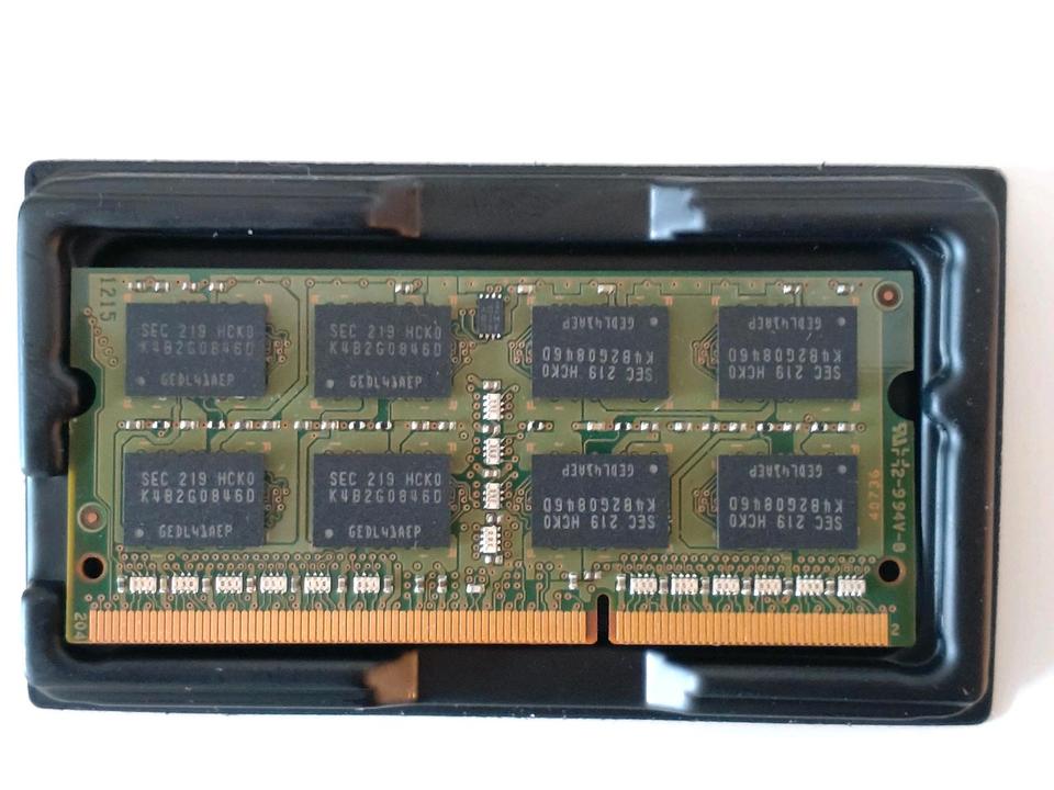 Samsung 4GB DDR3 PC3-12800 SO-DIMM Notebook Arbeitsspeicher in Berlin