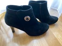 Stiefelette von Gabor, Leder, schwarz, Größe 4 Nürnberg (Mittelfr) - Südoststadt Vorschau