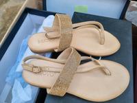 Sandalen, Zehentrenner, Leder, NEU! Bayern - Alzenau Vorschau