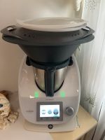 Thermomix TM 5 mit viel Zubehör Bayern - Augsburg Vorschau