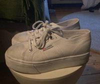 Superga weiß auf Plateau Gr. 37 Mitte - Wedding Vorschau