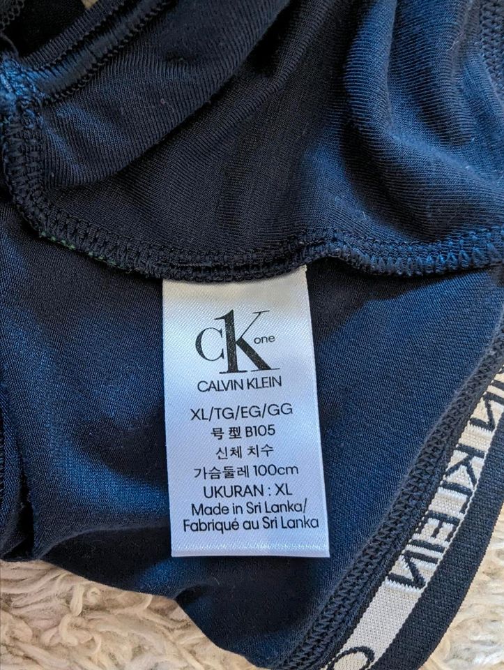 Calvin Klein CK One BH Top Bustier dunkelblau Gr. XL wie neu! in Landstuhl