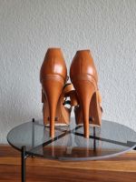 Buffalo High Heels Gr. 38 Braun Sandalette Leder Gold Cognac Nordrhein-Westfalen - Neuss Vorschau