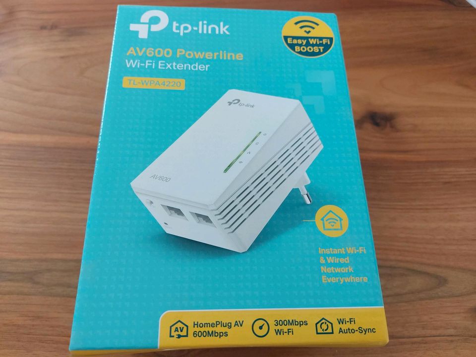 TP-Link AV500 Starter-Kit mit Zubehör in Burgrieden