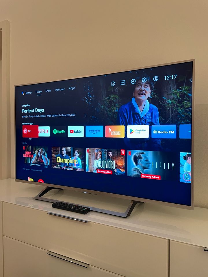 SONY KD49XE8077 (49 Zoll / 123.2 cm, HDR 4K, Android TV) in Berlin