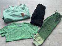 H&M Cord-Hose Jogger 110/116 ZARA T-Shirt Topolino Sweatshirt Nordrhein-Westfalen - Mülheim (Ruhr) Vorschau