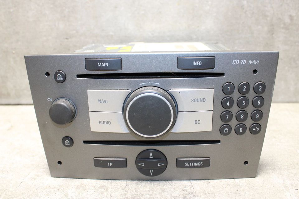 Opel Signum Vectra C Autoradio Radio CD70 CD 70 Navi 13113150 in  Nordrhein-Westfalen - Gelsenkirchen | Ersatz- & Reparaturteile | eBay  Kleinanzeigen ist jetzt Kleinanzeigen