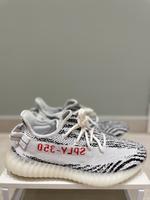 YEEZY BOOST 350 V2 Zebra Nordrhein-Westfalen - Bergheim Vorschau