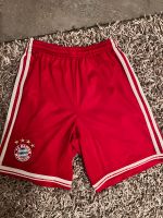 FC Bayern München Trainingsshorts Gr. 152 Adidas Hessen - Mengerskirchen Vorschau