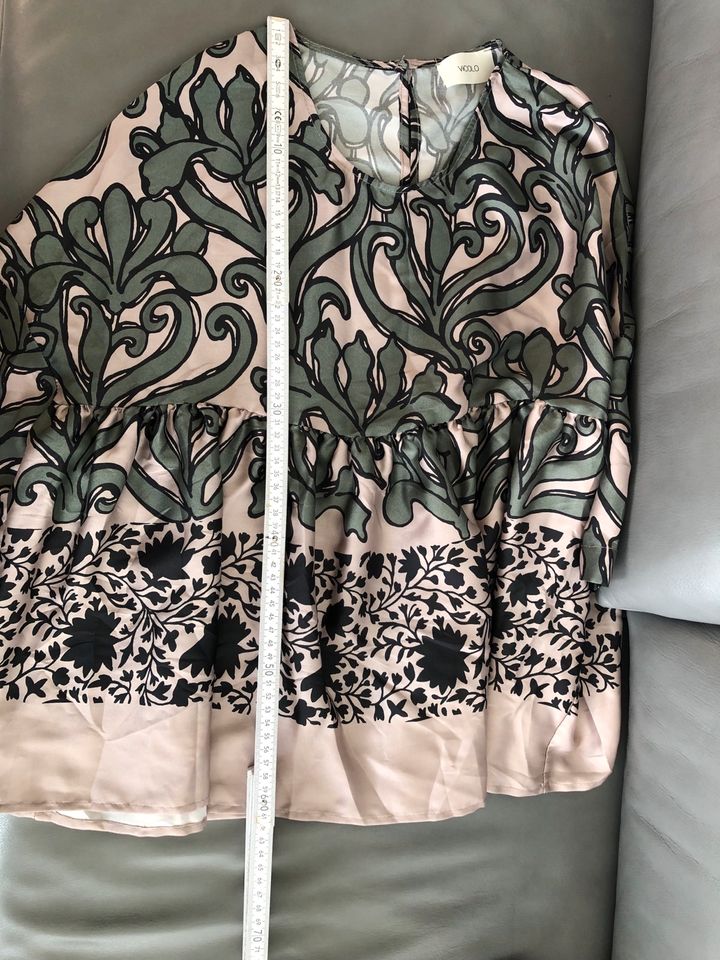 Designer Bluse und Hose von VICOLO, modern, Gr. M in Frankfurt am Main