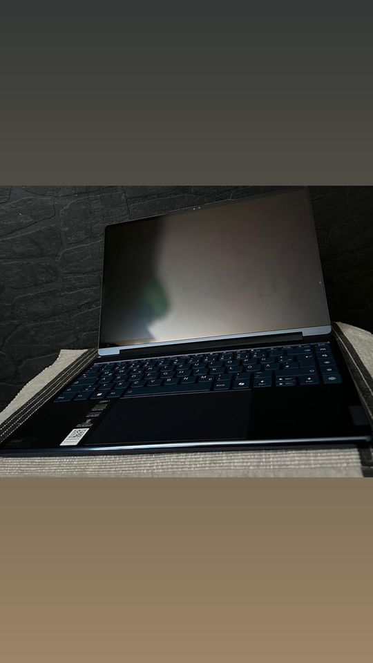 Lenovo YOGA 9i in Bergneustadt