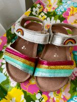 Neu Next Sandalen Schuhe Mädchen 21/22 Klettverschluss Regenbogen Hessen - Liederbach Vorschau