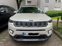 Jeep Compass *TEILLEDER*PANO*LED*NAVI*BEATSAUDIO*4X4*19ZOLL* Köln - Nippes Vorschau