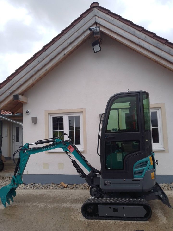 akrotect Bagger AK15, Verstellfahrwerk., Kabine, Kubota Diesel in Hille