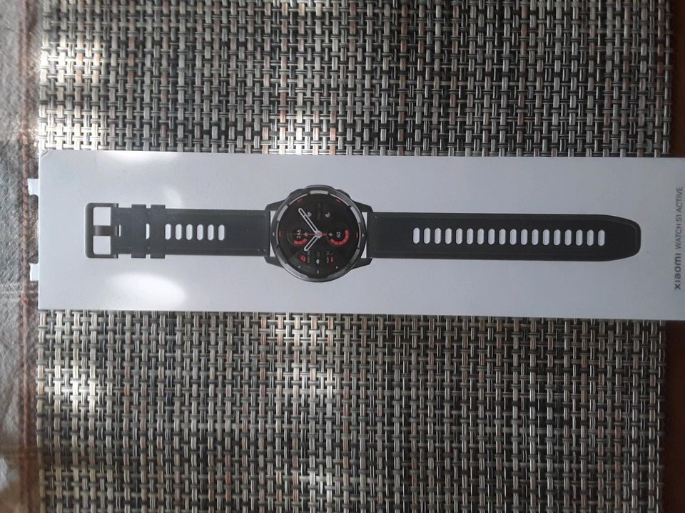 Xiaomi watch S1 Active in Königsbrunn