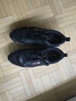 Damen Sneaker Puma Gr. 39 schwarz-gold gebraucht Bayern - Sinzing Vorschau