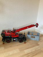 Lego Technic 42082 Geländegängiger Kranwagen vollständig Friedrichshain-Kreuzberg - Friedrichshain Vorschau