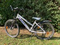 Fahrrad Jugend 24 Zoll , weiß/blau Shimano, 21 Gänge Hessen - Kronberg im Taunus Vorschau