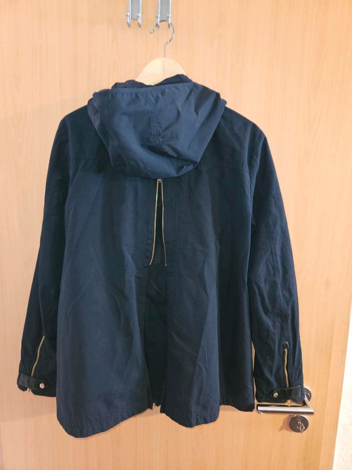 Schicker S. Oliver Damen Mantel Übergangsjacke Jacke schwarz 38 M in Leipzig