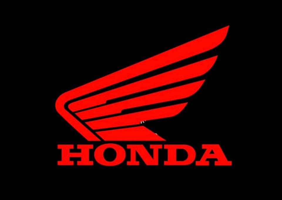 Ankauf aller Honda Motorräder Shadow VT/VTX/125/600/750/1100/1300/1800/Black Widow/VFR800/X11/NC/X ADV/CBR/CBF/XX/Blackbird/NT/Deauville/Transalp/Africa Twin/CRF1100/PC35/NC/Varadero/Rebel in Paderborn