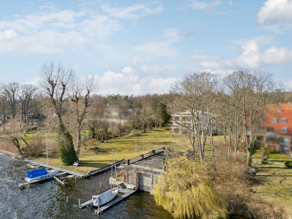 Wassergrundstück in Berlin-Kladow! Praktische 3 Zimmerwohnung mit vielen Annehmlichkeiten in Berlin