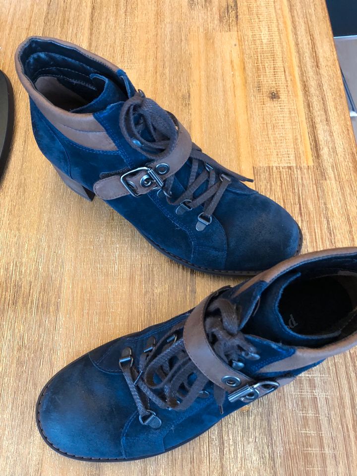 Boots Stiefel Paul Green Gr 38 in blau gewachstes Velourleder in Heilbronn