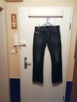 Diesel Herren Jeans LARKEE Regular Straight GR. W31 / L 32 Nordrhein-Westfalen - Hagen Vorschau