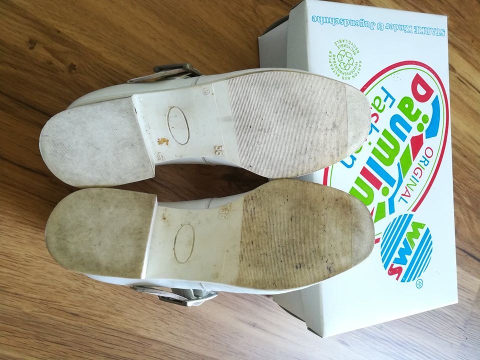 Kommunionschuhe / Brautmädchenschuhe weiß Mädchen Größe 36 in Vohenstrauß