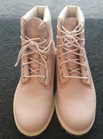 Damen/Mädchen Winterstiefel Timberland hellrosa Gr. 39 Hessen - Riedstadt Vorschau