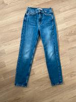 Jeans Dunkelblau Zara Gr. 34 Niedersachsen - Bergen Vorschau