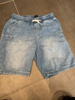 Kurze Hose Shorts Jeans Größe 134 Sachsen-Anhalt - Halle Vorschau