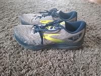 Brooks Divide Laufschuhe  45 Bayern - Gochsheim Vorschau