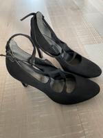 Tamaris, hohe Schuhe schwarz Größe 37 Niedersachsen - Uetze Vorschau