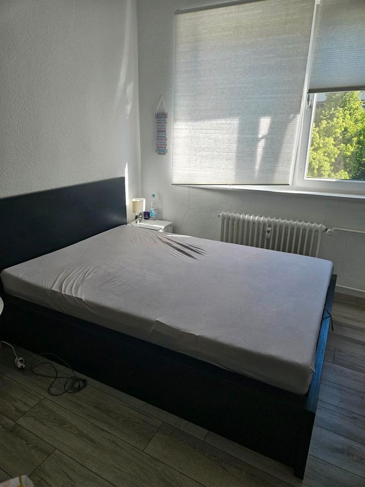 Ikea Bett Malm mit Bettkasten in schwarz-braun 140 x 200cm in Berlin