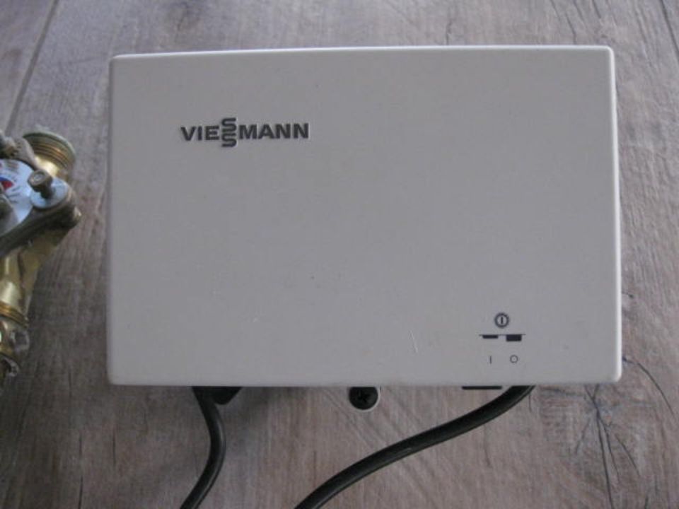 Viessmann Mischer-Regler 7450 056 mit Kabelsatz und Fühle in Knittelsheim