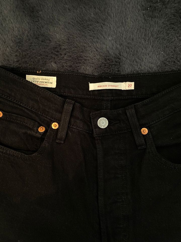 Levi’s Jeans Ribcage Straight Gr. 27 in Kempen