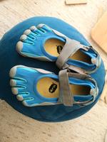 vibram fivefingers five fingers, W 39, barfuß Barfußschuhe Bayern - Langenbach Vorschau