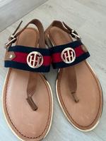 Tommy Hilfiger Sandalen Größe 39 Ricklingen - Wettbergen Vorschau