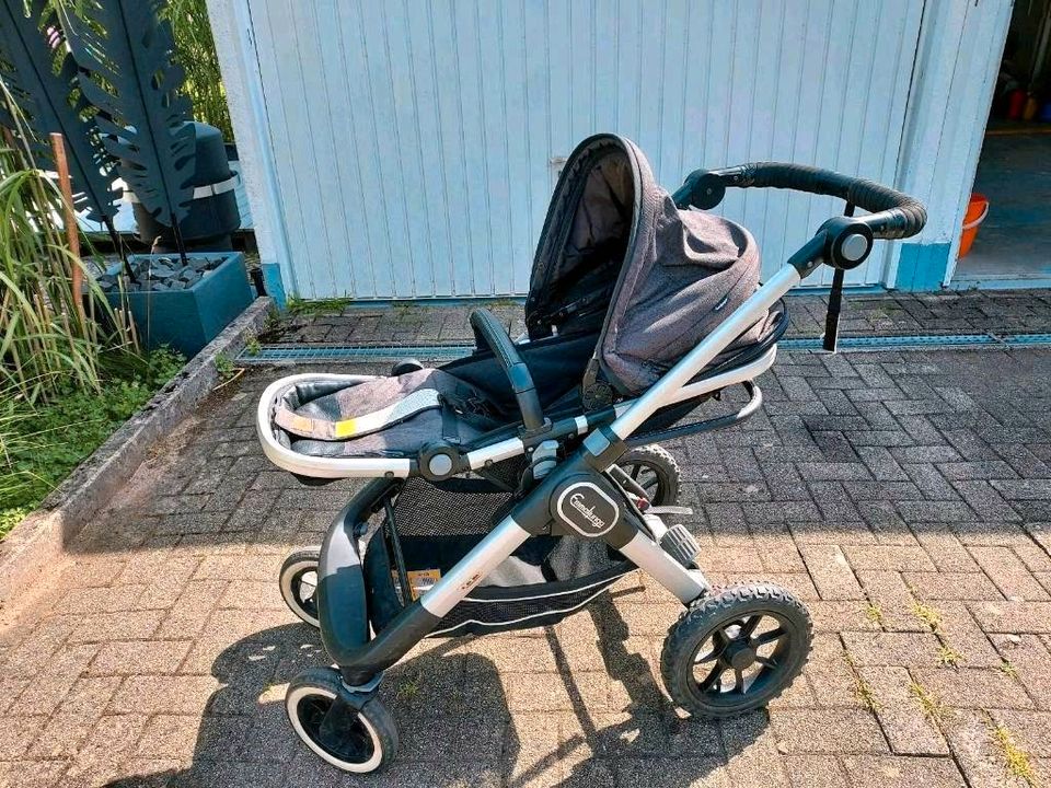 Kinderwagen Emmaljunga nxt 90, Babyschale, Sportw., inkl. Zubehör in Buchenbach