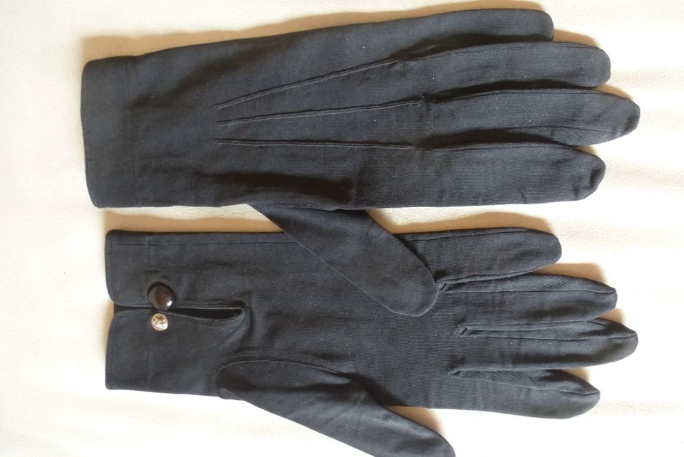 Nostalgie Handschuhe, Schwarz, Gr. M, Neu in Solms