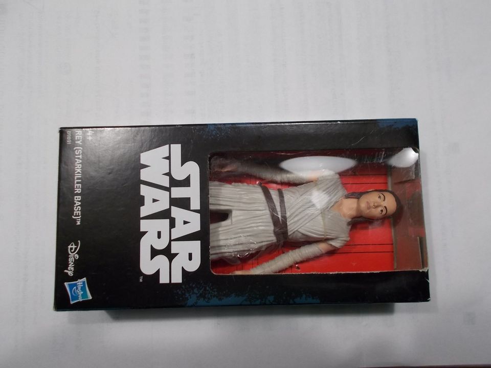 Star Wars, Rey (Starkiller Base), Hasbro# B9891, Sammlerfigur in Lübeck