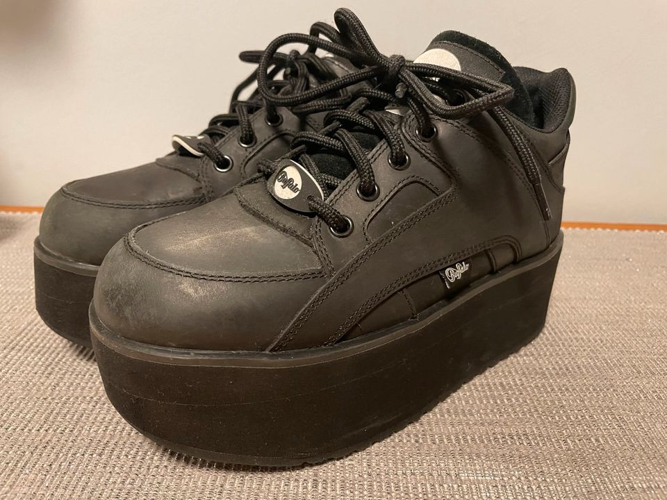 Buffalo Schuhe Gr.38 , schwarz in Müncheberg