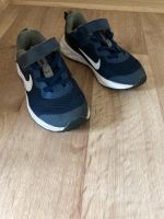 Nike Turnschuhe Gr 27,5 Niedersachsen - Kluse Vorschau