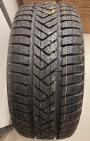 Pirelli Winterreifen SOTTOZERO 3 235/35 R19 Herzogtum Lauenburg - Geesthacht Vorschau