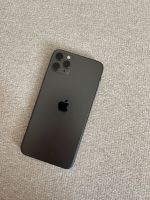 Iphone 11 pro max spacegrau 64 GB guter Zustand München - Schwabing-West Vorschau