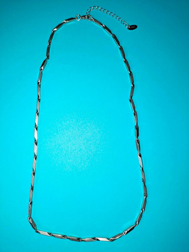 Edelstahl Halskette für Sie oder Ihn, 60 cm lang, NEU! in Lemförde