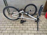 Dirt bike zum herrichten schlachten Nordrhein-Westfalen - Ratingen Vorschau